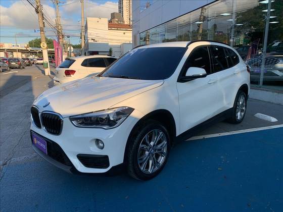 BMW X1 2.0 16V TURBO ACTIVEFLEX SDRIVE20I 4P AUTOMÁTICO BMW X1 2.0 16V TURBO ACTIVEFLEX SDRIVE20I 4P AUTOMÁTICO
